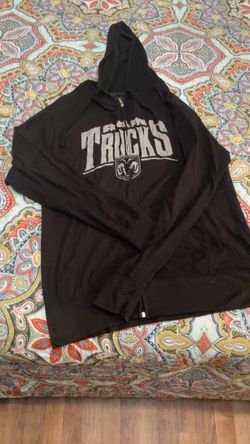 Women’s Ram Truck Sweater Size L