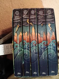 Percy Jackson and the Olympians Complete 5-Book Set