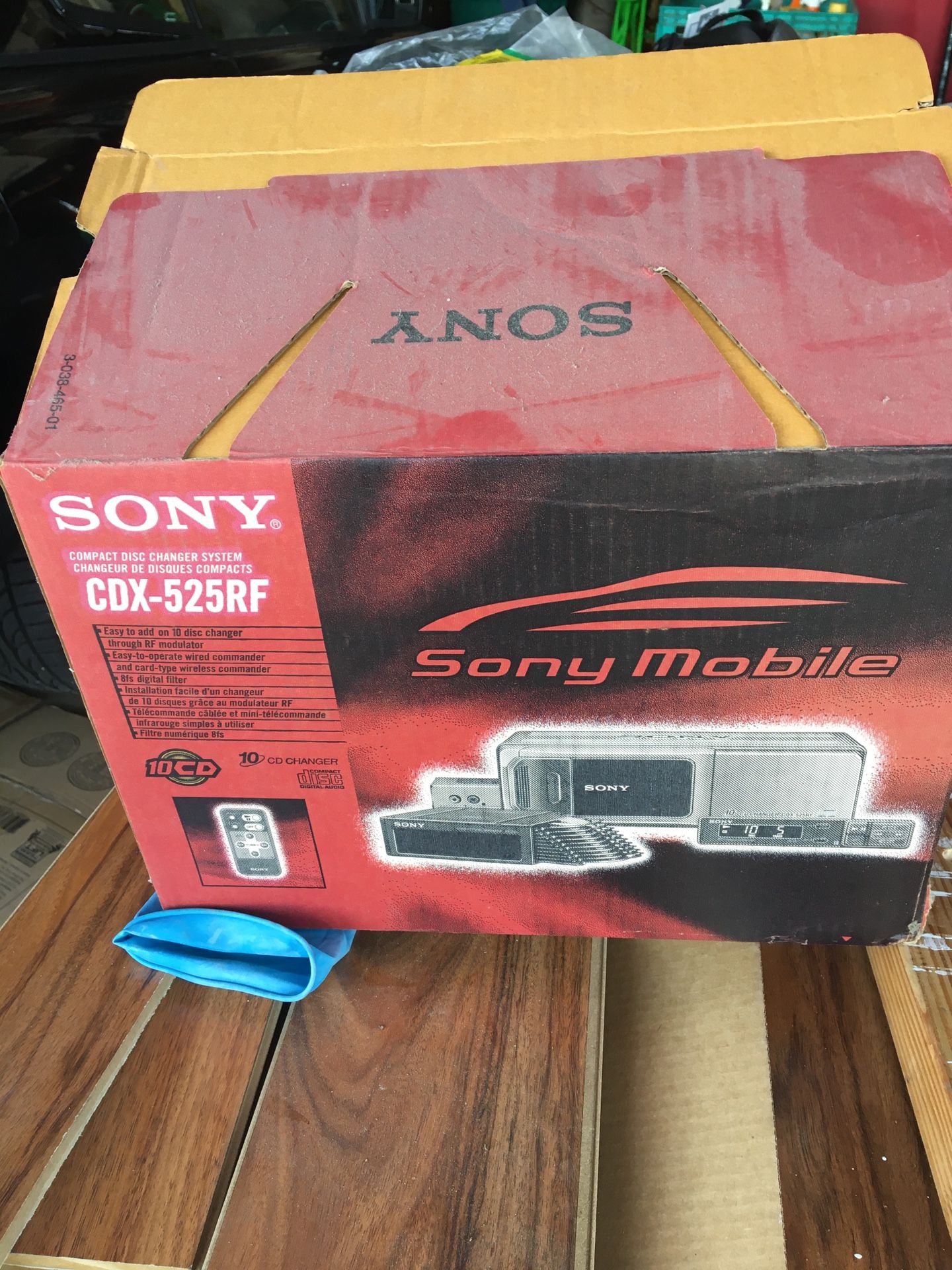 Sony Compact Disc Changer Car System CDX-525RF NEW IN BOX