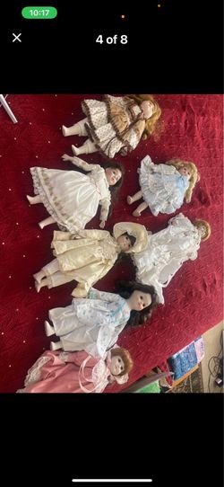 Antique dolls assemble