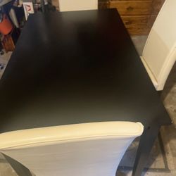 Kitchen table