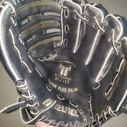 Mizuno Infield Baseball Leather Glove