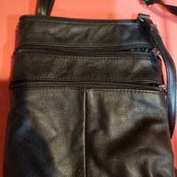 ZIPPER PURSE This is Very COOL Soft Like Leather 