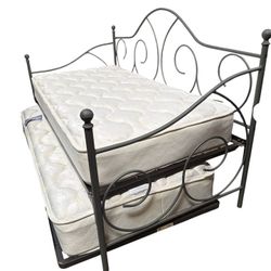 Futon Bed With Trundle Bed Underneath