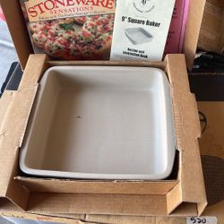 Pampered Chef 9” Baker Stoneware New 