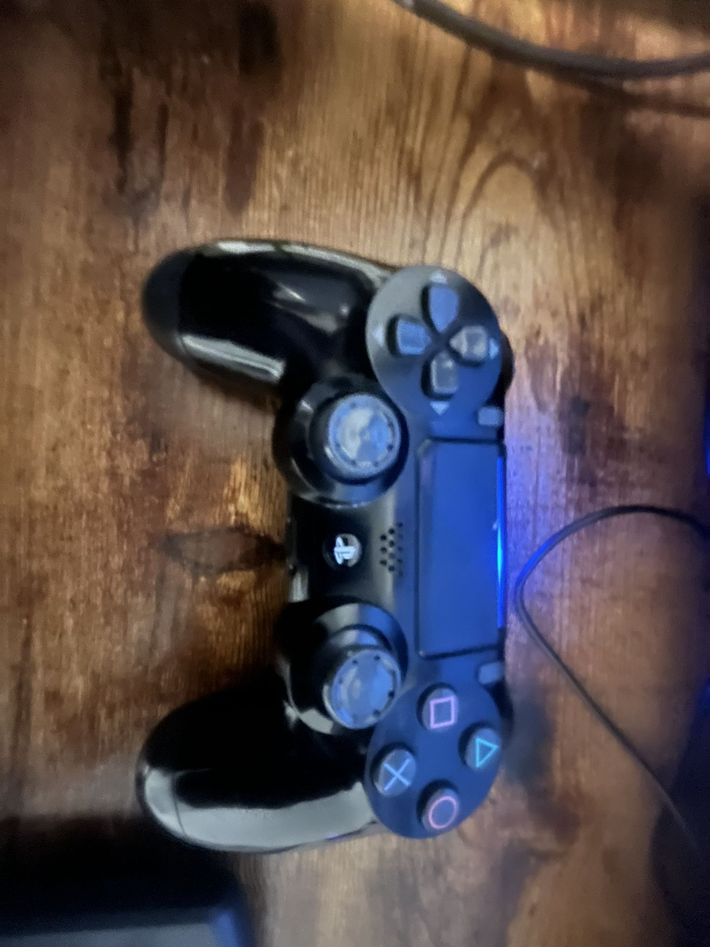 Selling PS4 Controller 