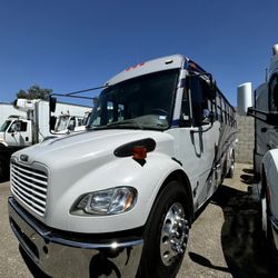 2015 Thomas Bus/rv 