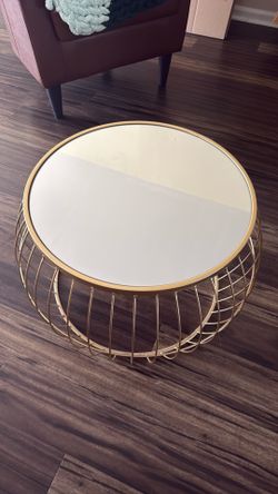 Mirror accent table