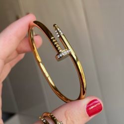 Nail  Bangles 