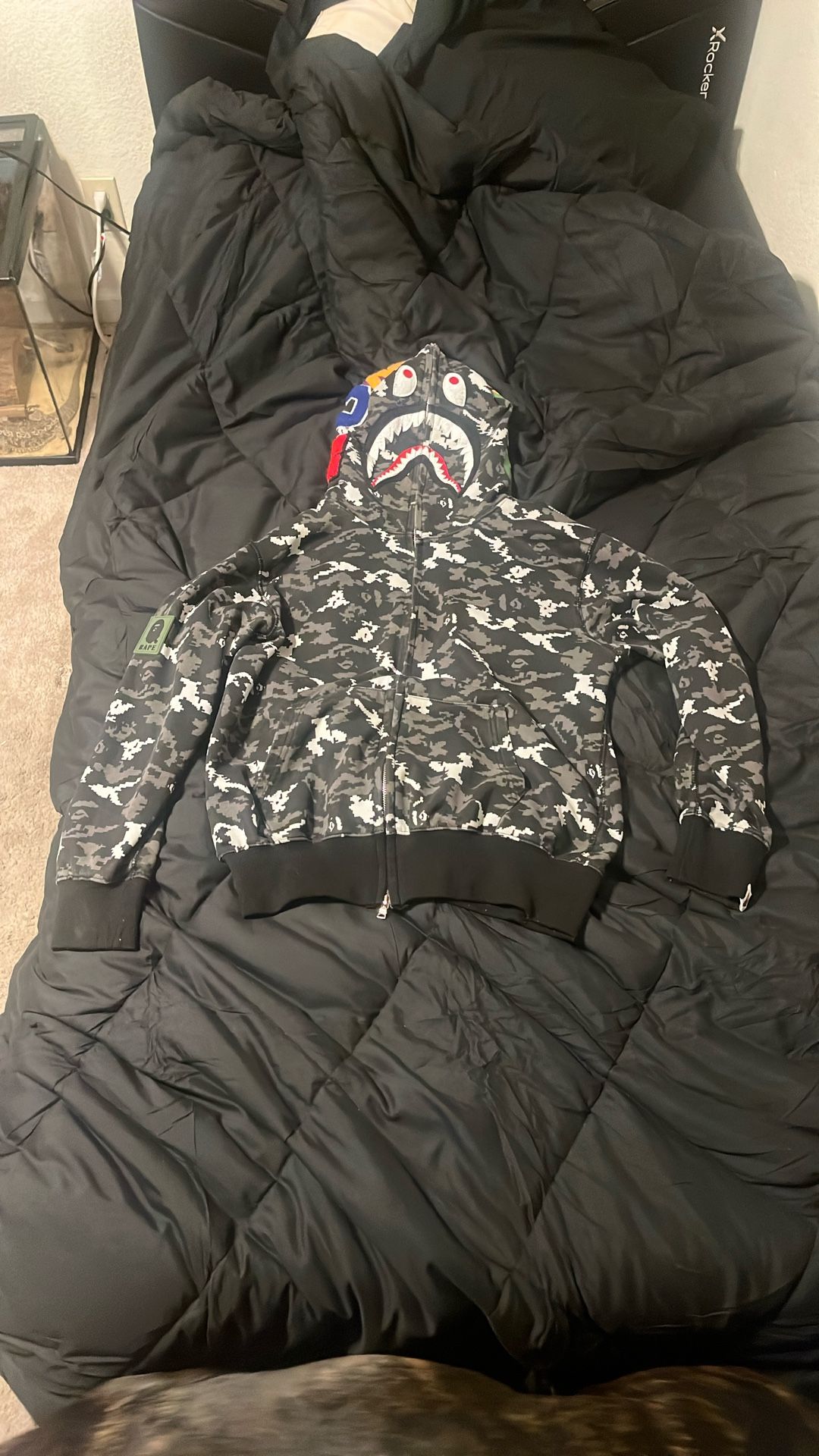 camo bape hoodie