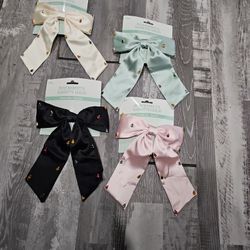 Bow  Barrette