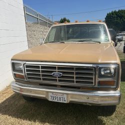 1984 Ford Dually 