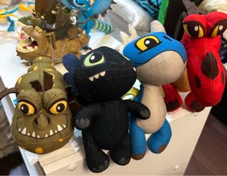 How to Train the Dragon - toys