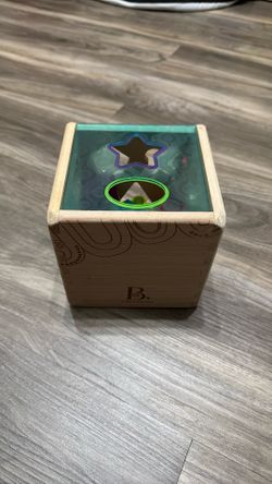 B toys cube