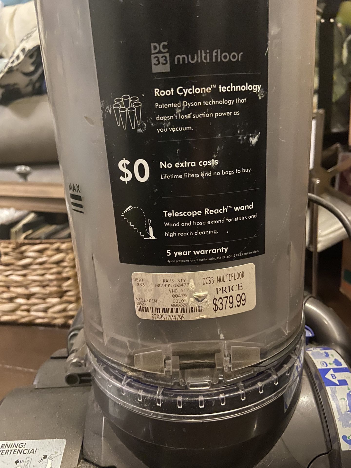 Dyson Dc33 Bagless Vacuum