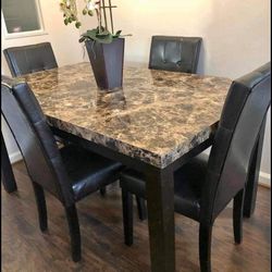 Table Set