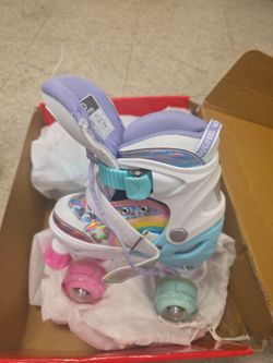 Rainbow Unicorn Kids Roller Skates for Girls Boys
Adjustable Sizes, ABEC-7 Bearings, Light-Up Wheels, Birthday Gift Beginner Friendly