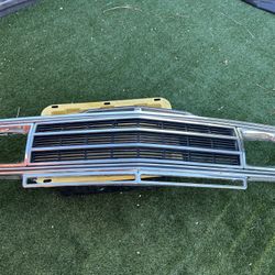 Jeep Grand Wagoneer Part