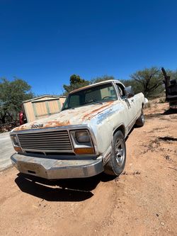 1985 Dodge Pickup