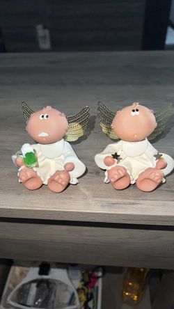 Angel Cheeks Guardian Angel By Russ Angel with Gold Stars + Green Shake Figures