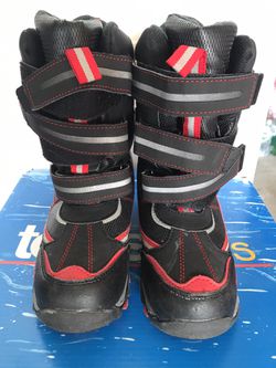 Snow Boots Kids Size 3 - Winter Sports