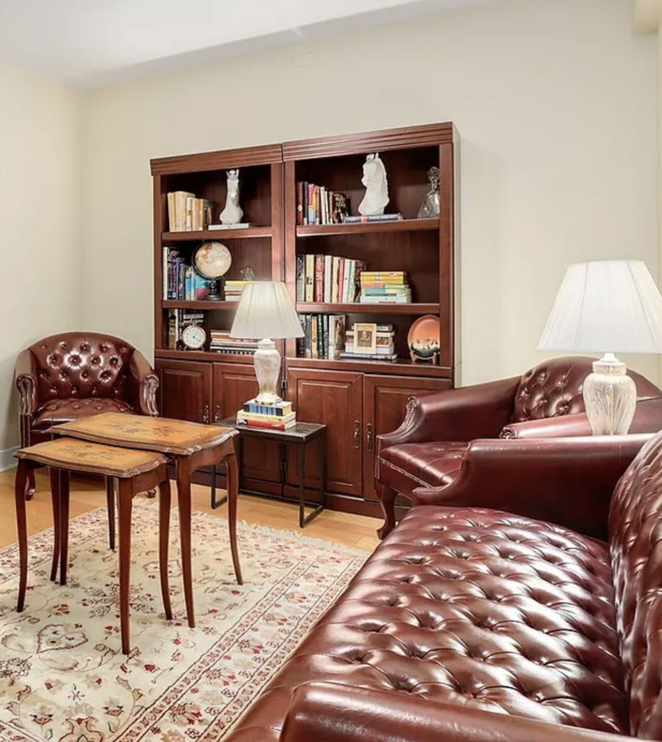 Stunning Bookshelves With Storage ( 2)