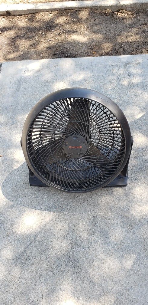 Honey Well Turbo Fan