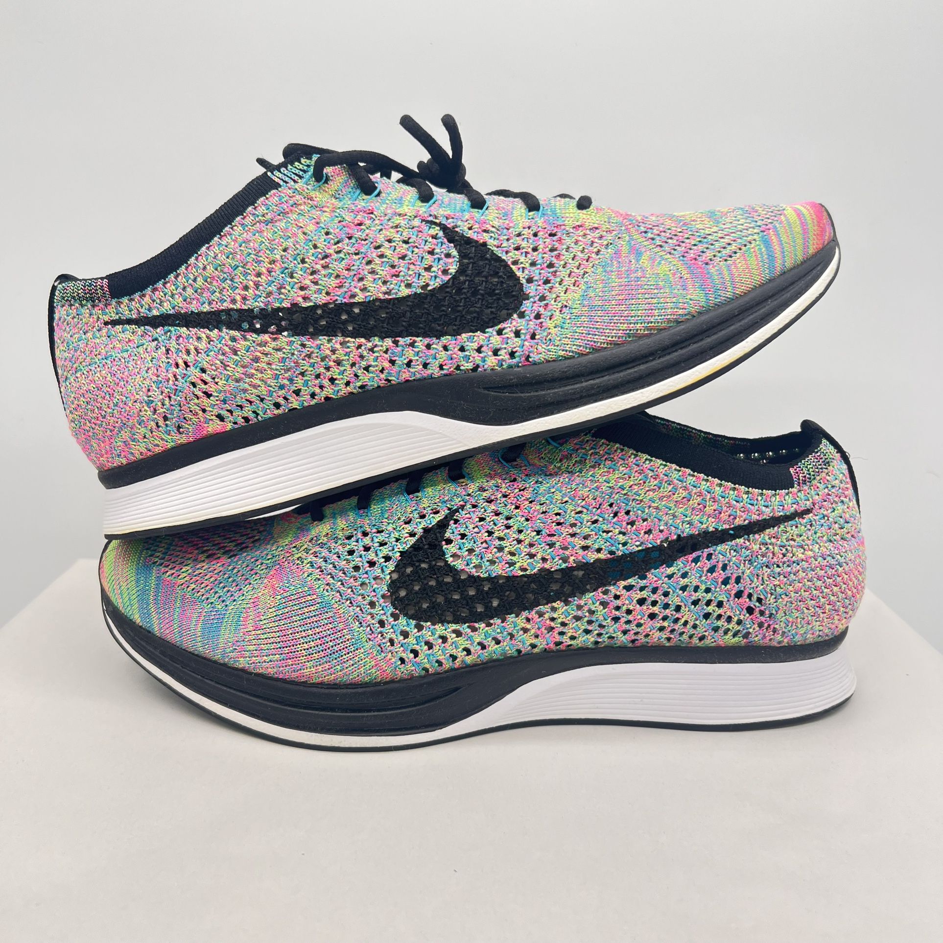 New- Size 9.5 Men- Nike Flyknit Racer Multi Color 2015 (526628 304)
