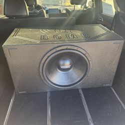 Sundown Audio Sub And CT Sounds Amp