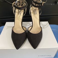 Black Heels, Women’s size 7.5 