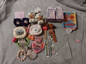 Kawaii Collectibles Bundle – Plush, Stationery & More