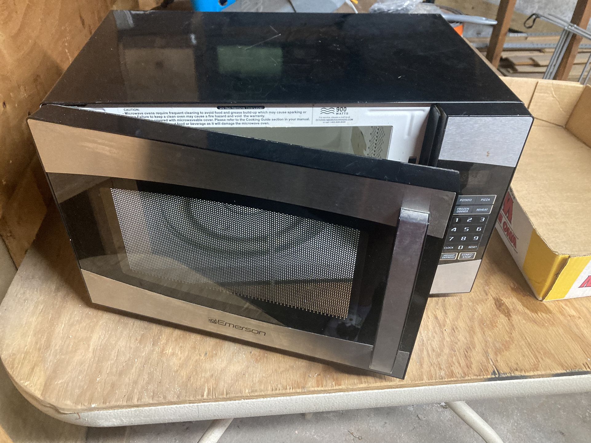 Microwave Emerson Used Gently