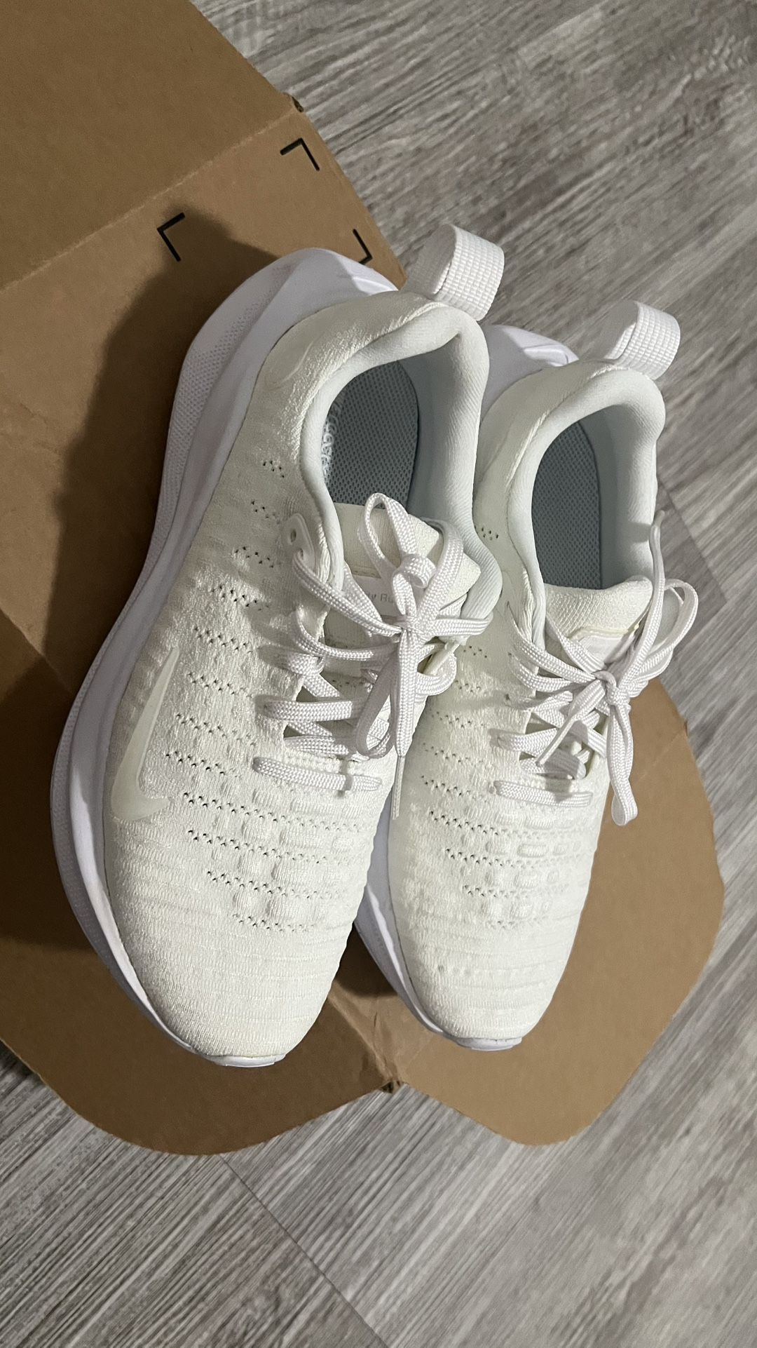 Nike Women's Reactx Infinity Rn 4 Shoes Size 8