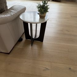 Beautiful Heavy Pair End Tables Marble Tops/iron Frame