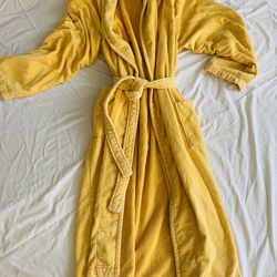 VINTAGE: Terry Cloth Bath Robe in Large