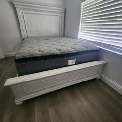Bedroom Set 