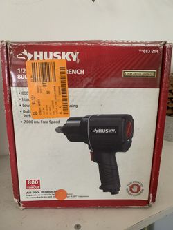Husky 800 ft./lbs. 1/2 in. Impact Wrench