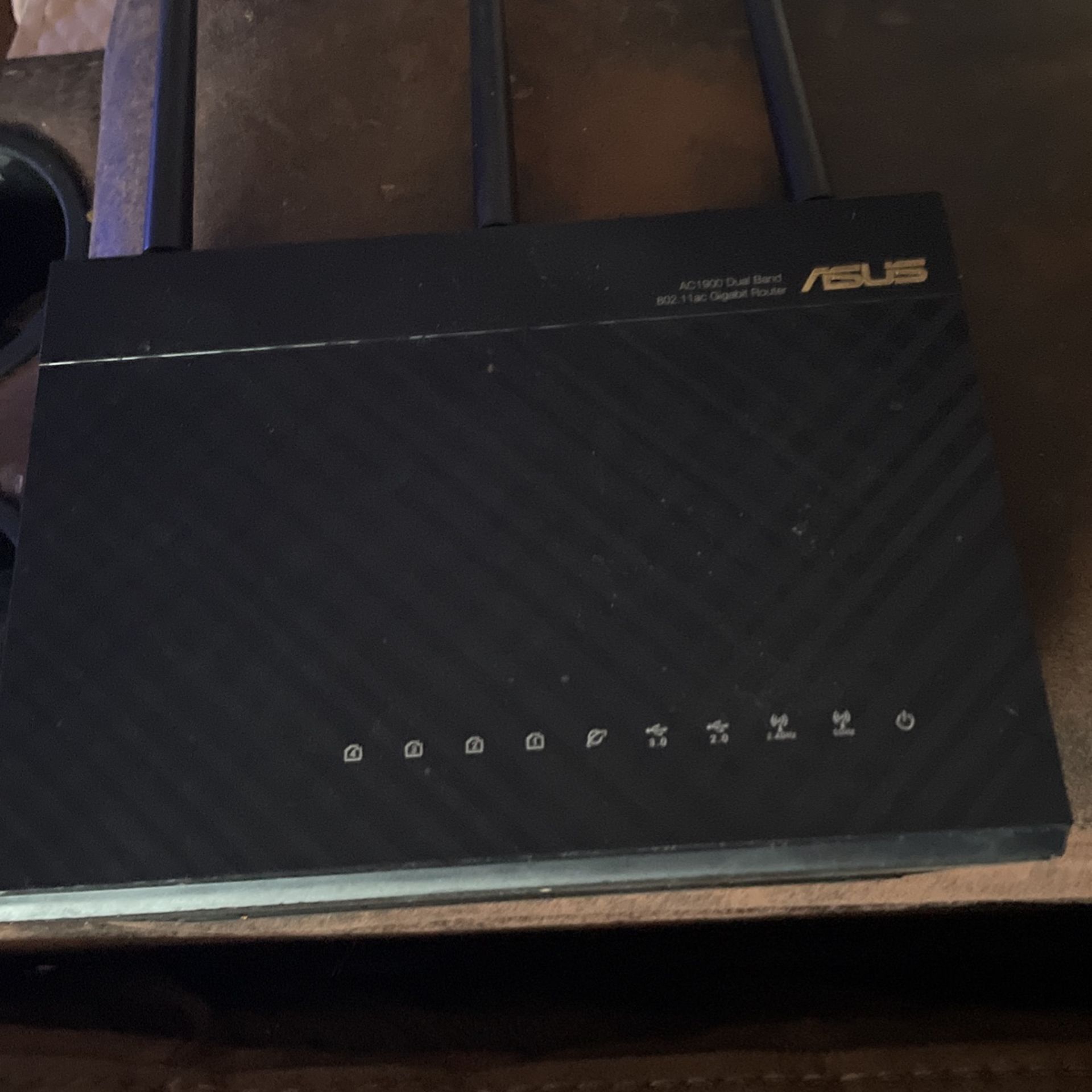 ASUS AC1900 Dual Band 802.11ac Gigabit Router