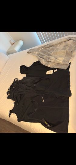 Lot of Women’s Nike Tops