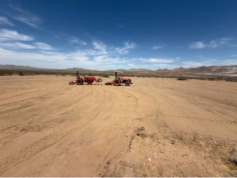 Tractor