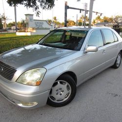 2002 Lexus LS 430