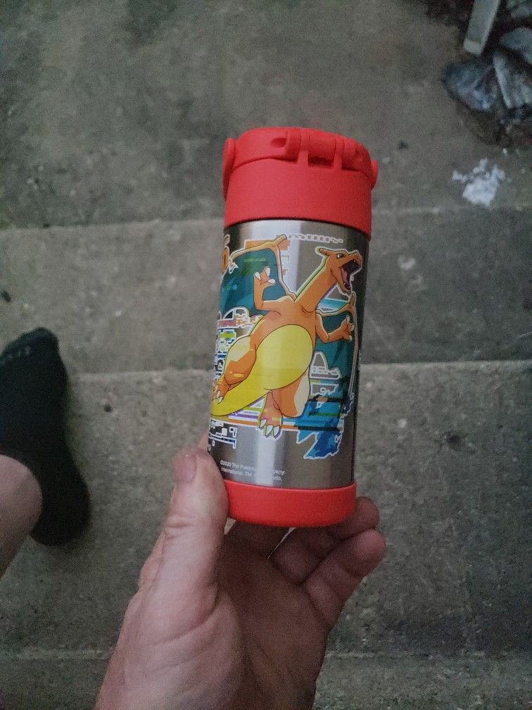 Thermos Pokemon 12oz Water Bottle