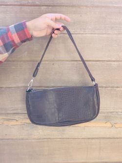 Brown shoulder bag