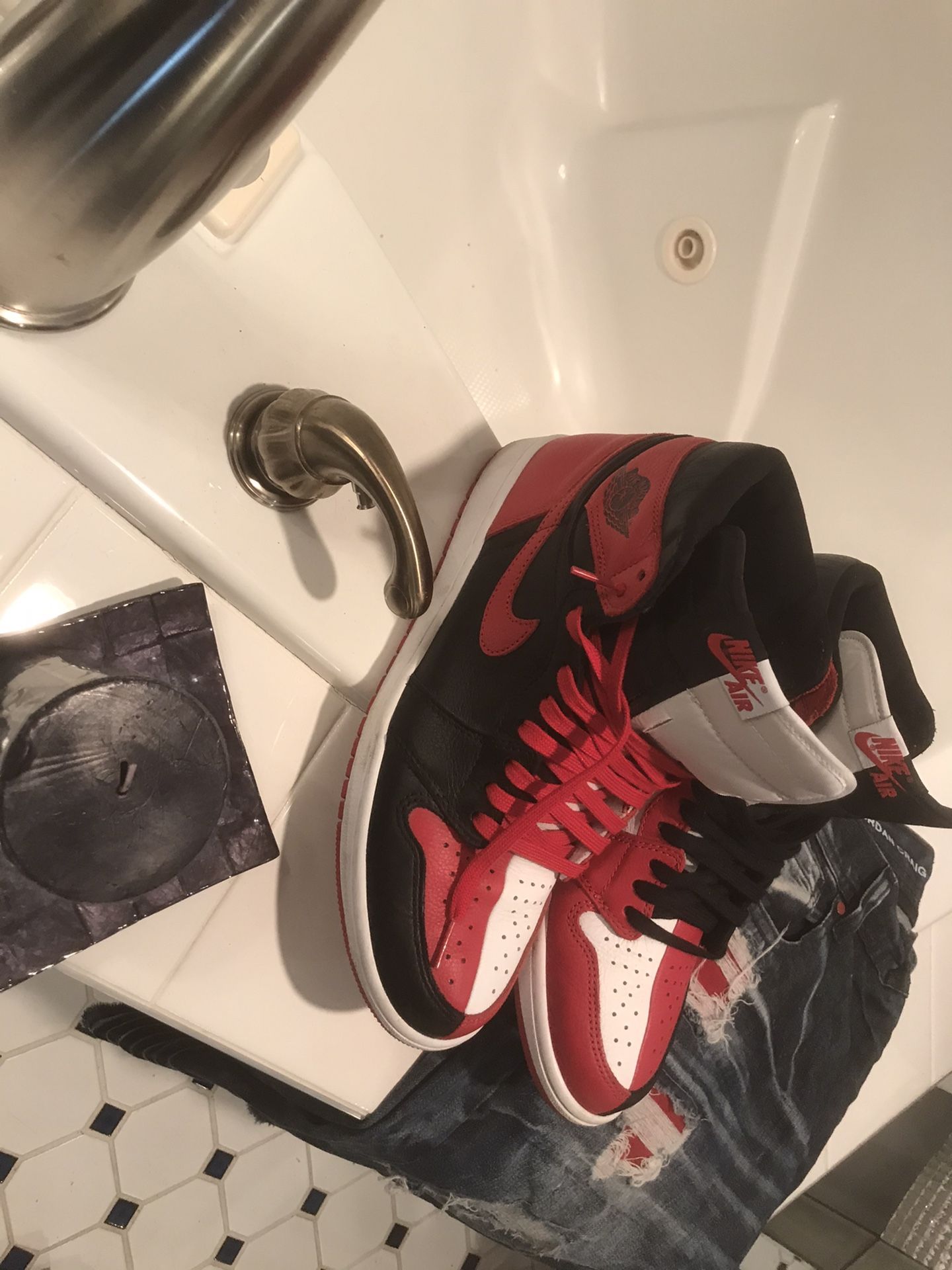 Jordan 1’s high OG NRG