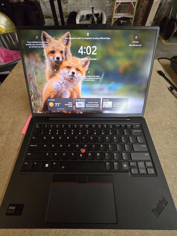 Lenovo ThinkPad X1 Carbon Gen 12 21KC00A8US 14" Notebook - WUXGA - Intel Core Ultra 7 155U - Intel Evo Platform - 16 GB - 512 GB SSD