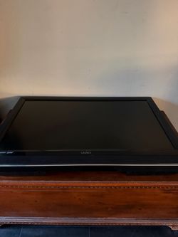 42” Vizio TV works Great!