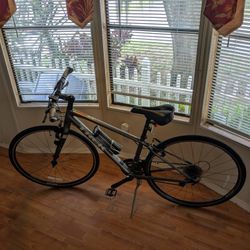 Trek Hybrid Mens Bicycle 7.5 