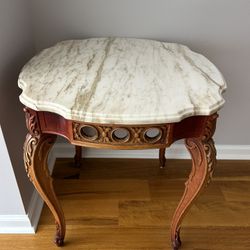 Coffee And End Tables 