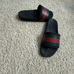 Gucci Slides 