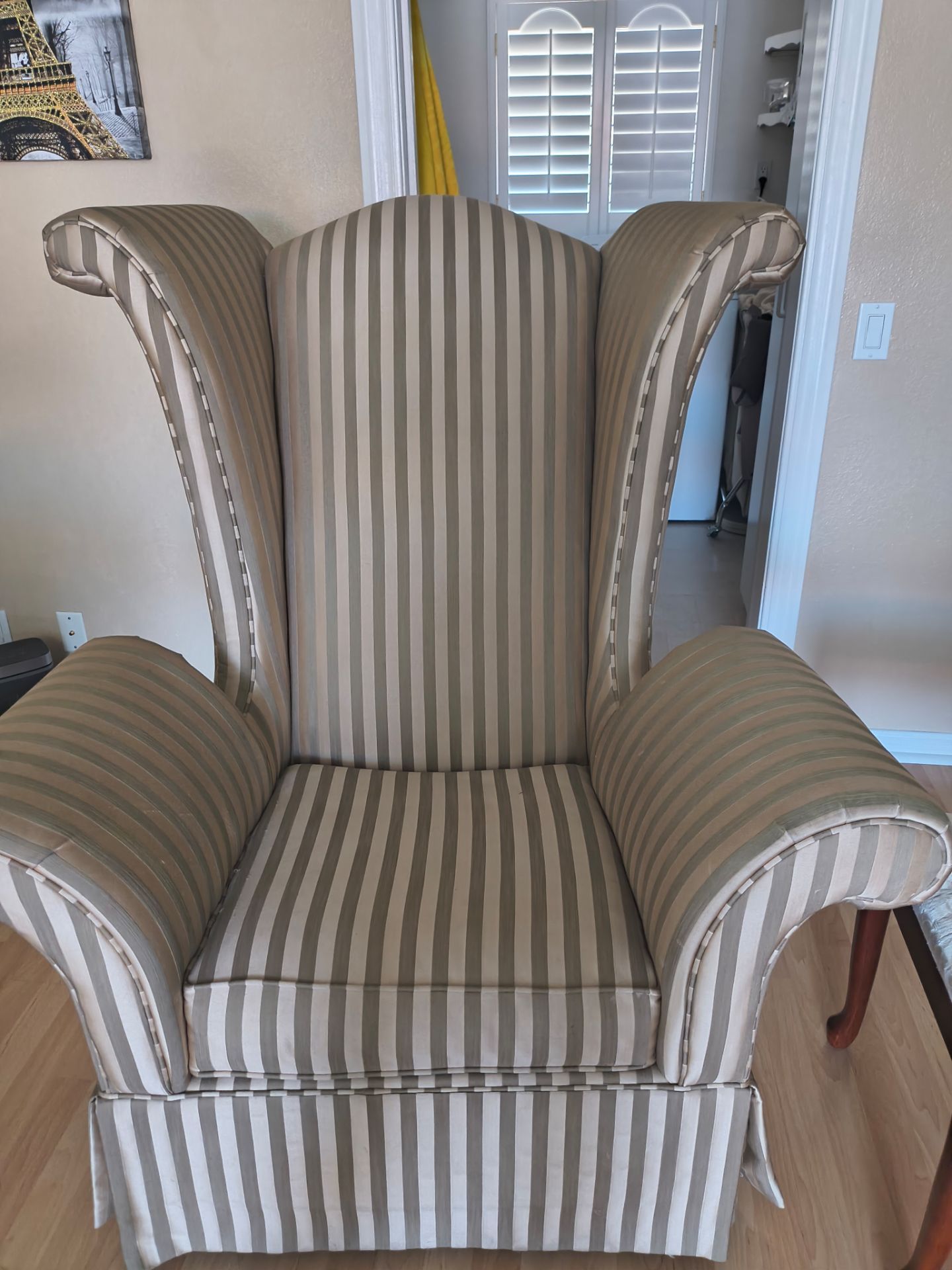 2 Chairs very good condition 30 each